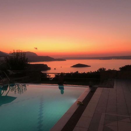 Bliss House Villa Plaka  Exteriör bild